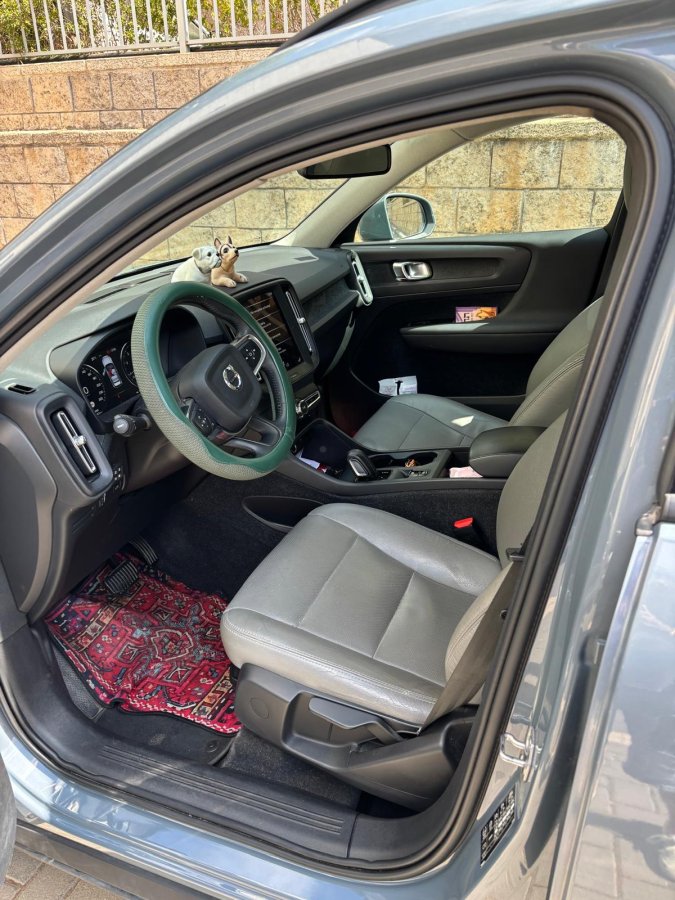 וולוו XC40 תמונה 2