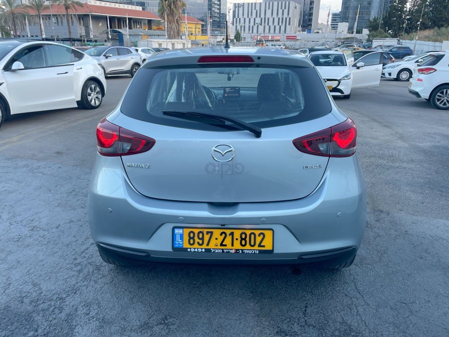 מזדה 2 תמונה 3