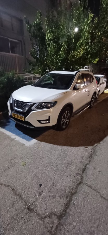ניסאן אקס טרייל תמונה 3