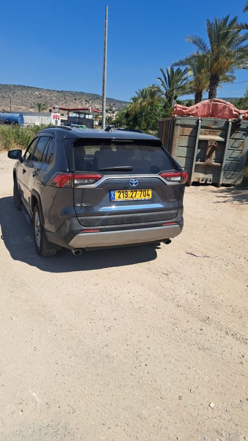 טויוטה RAV4 תמונה 2