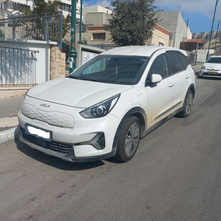 קיה נירו פלוס 2023