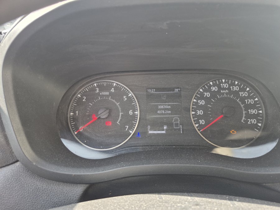 רנו מאסטר תמונה 2