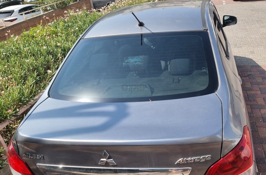 מיצובישי אטראז' תמונה 5