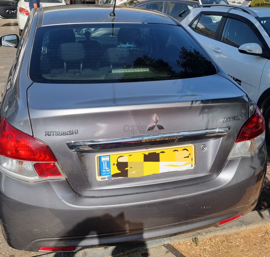 מיצובישי אטראז' תמונה 6