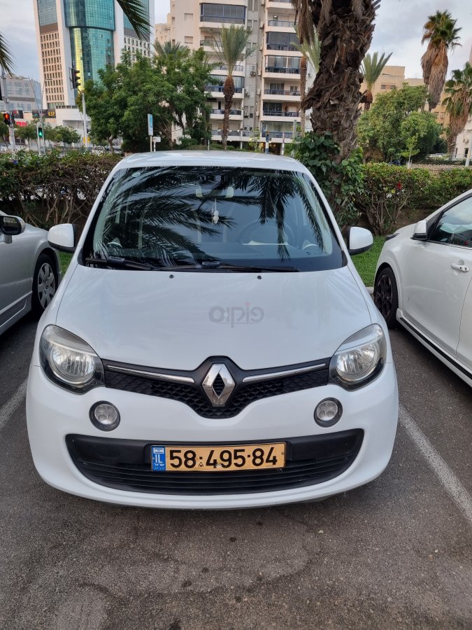 רנו טווינגו 2017